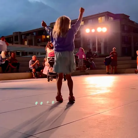 Апартаменты Premier F1 420 *