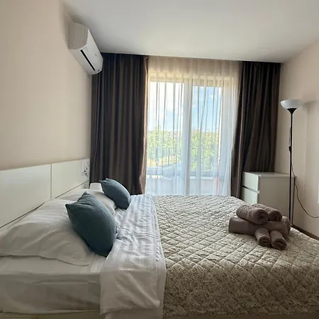 Premier F1 420 Apartment