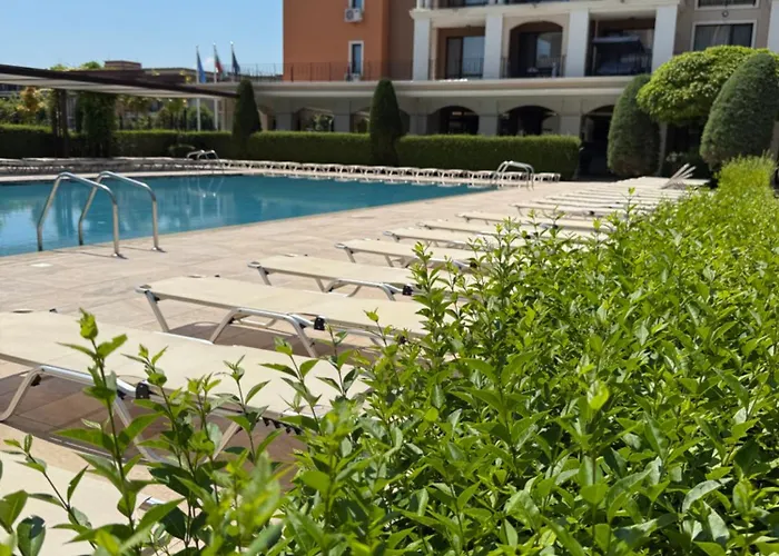 Апартамент Premier F1 420