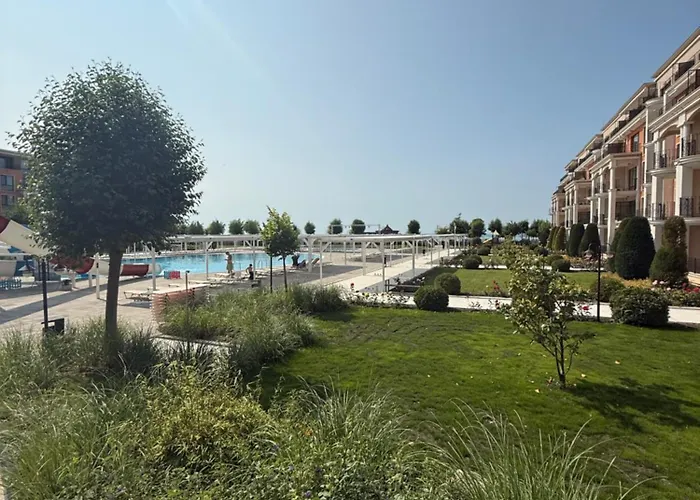 Premier F1 420 Апартамент *